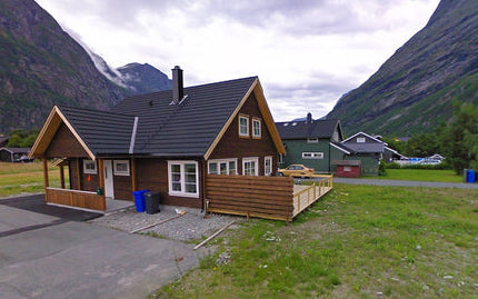 The cozy house in the Norwegian province Sunndalsøra, will be charged by Wekraft Wind Turbine!