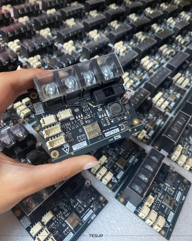 Wekraft IoT PCB: Smart Energy, Real-Time Data