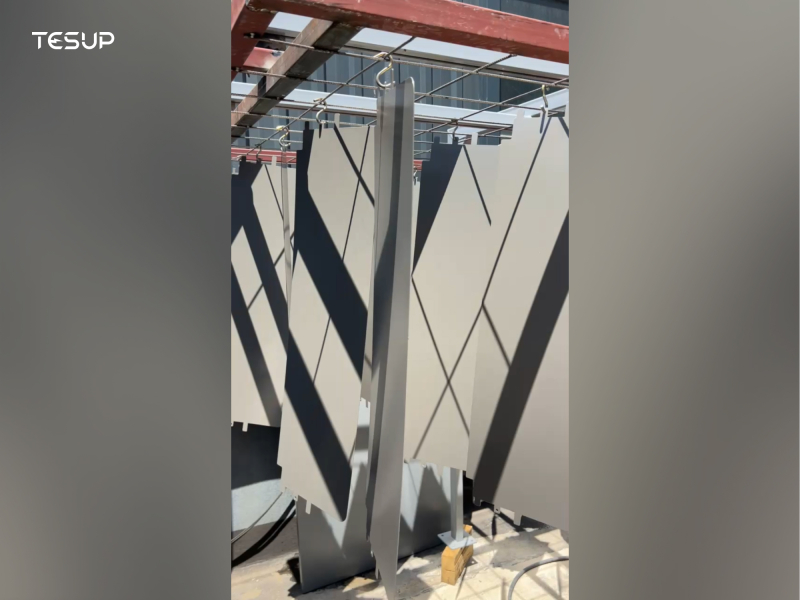 Trotz Globaler Lieferketten-Herausforderungen Setzt Wekraft Die Produktion Von Aluminium-Windkraftanlagen Fort