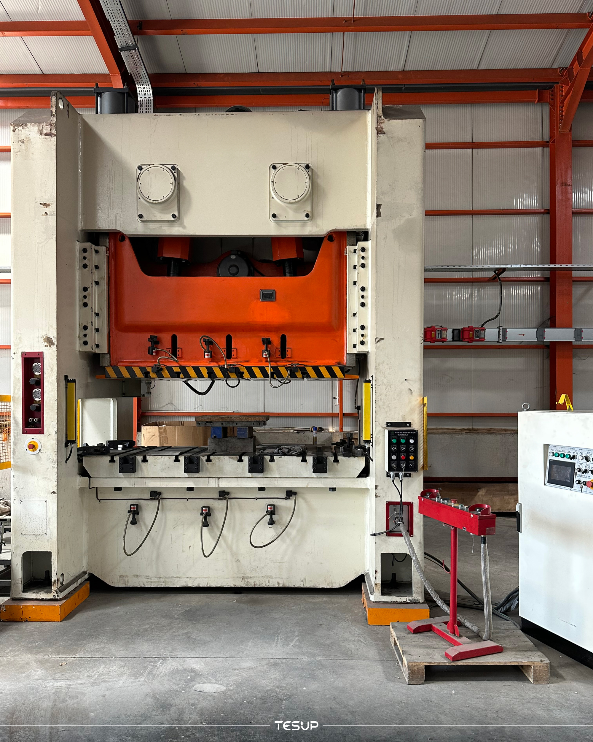Wekraft Press Machine