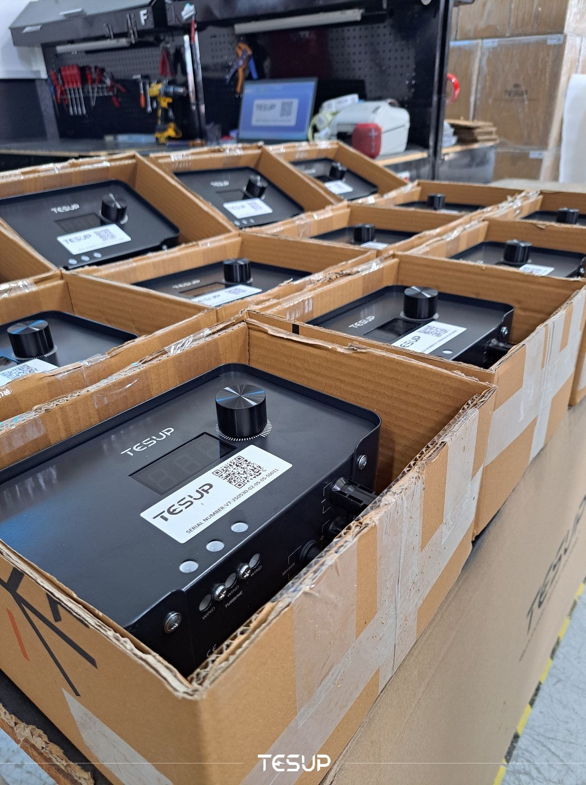 Wekraft Charge Controller Image 2